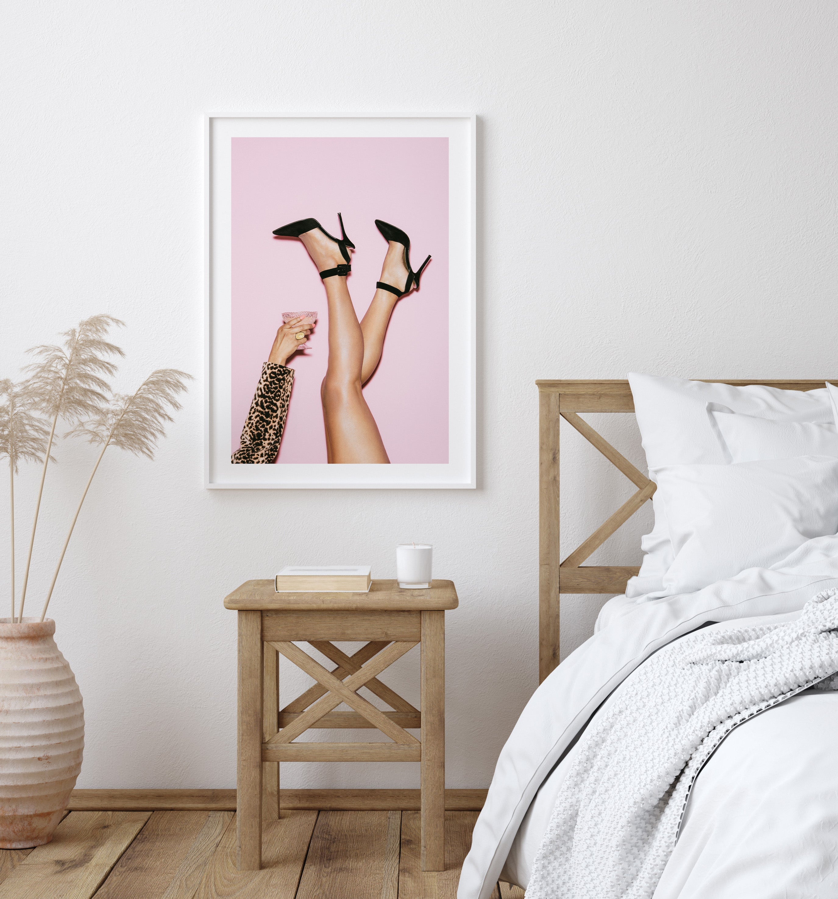 Poster „Bottoms Up“.