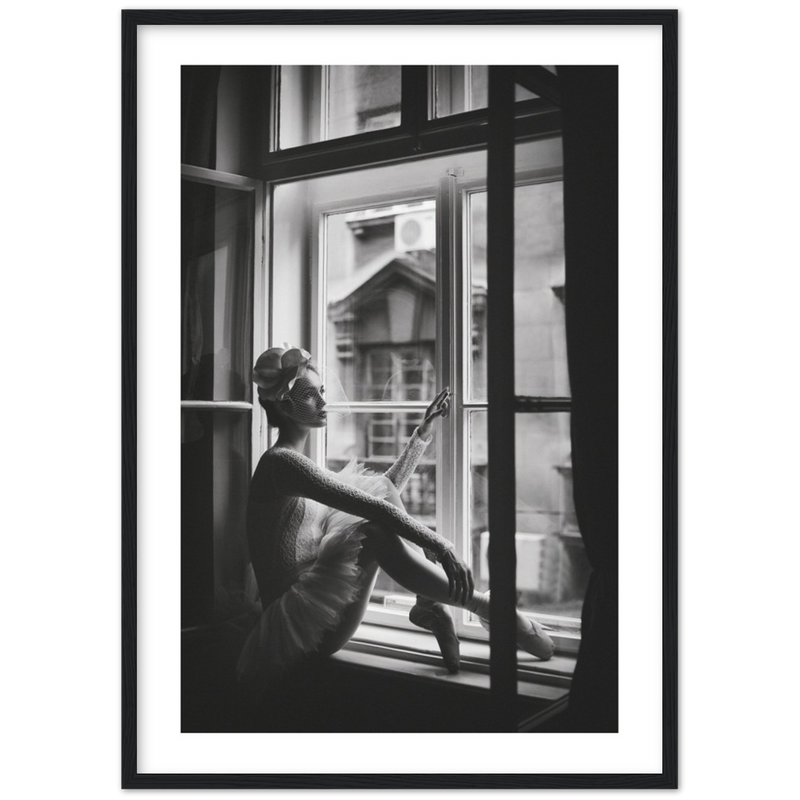 Poster „Mädchen im Fenster“.